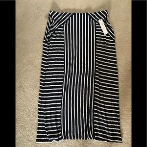 Tribal pull up skirt.